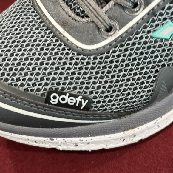 gdefy shoes - Picture 8 of 8